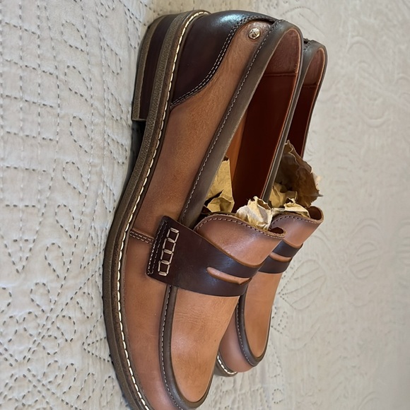 Pikolinos Two toned brown leather loafers EUC size 41 Euro - Picture 4 of 10